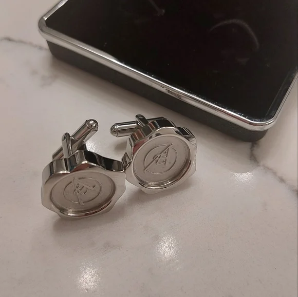 Cuff links - Picture 3 of 3